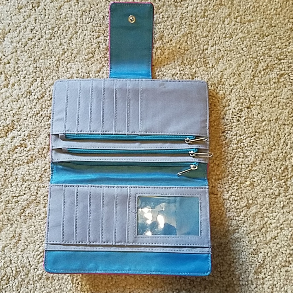 Wallet - Picture 2 of 5